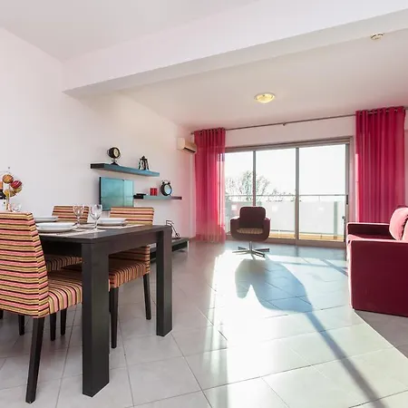 Apartamento Teresa דירה *
